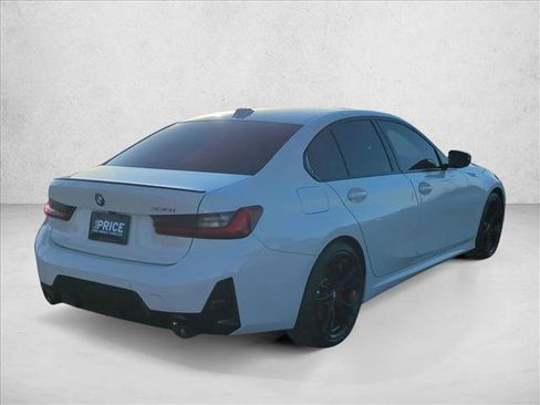 Certified 2023 BMW 330i Sedan w/ M Sport Package RWD image 5