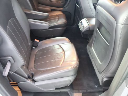 Used 2016 GMC Acadia SLT w/ Open Road Package AWD/4WD image 52