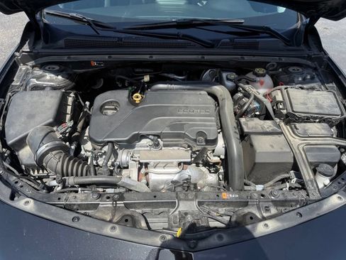 Used 2019 Chevrolet Malibu LT w/ Leather Package FWD image 53