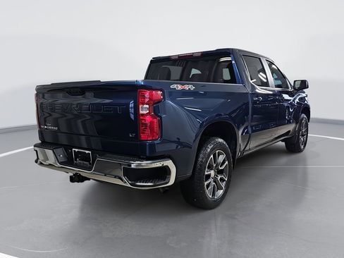 Certified 2022 Chevrolet Silverado 1500 LT image 3