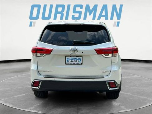 Certified 2019 Toyota Highlander Limited AWD/4WD image 7