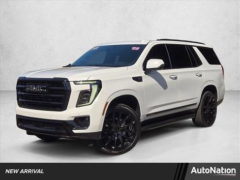 Used 2025 GMC Yukon Elevation w/ Elevation Premium Package image 1