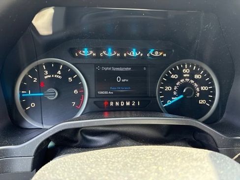 Used 2016 Ford F150 XLT w/ Equipment Group 301A Mid AWD/4WD image 20