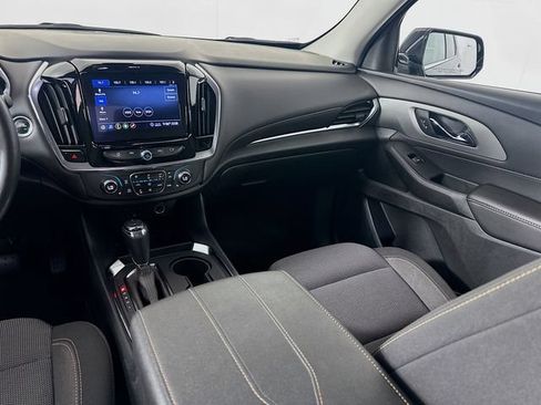 Used 2020 Chevrolet Traverse LT w/ Driver Confidence II Package AWD/4WD image 22
