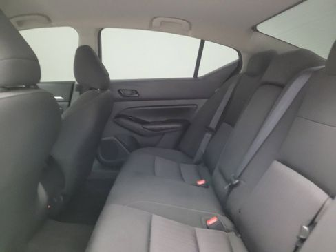 Used 2023 Nissan Altima 2.5 SV image 18