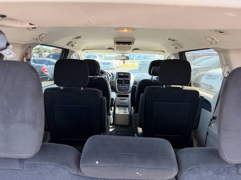 Used 2015 Dodge Grand Caravan SE w/ Quick Order Package 29E SE FWD image 13
