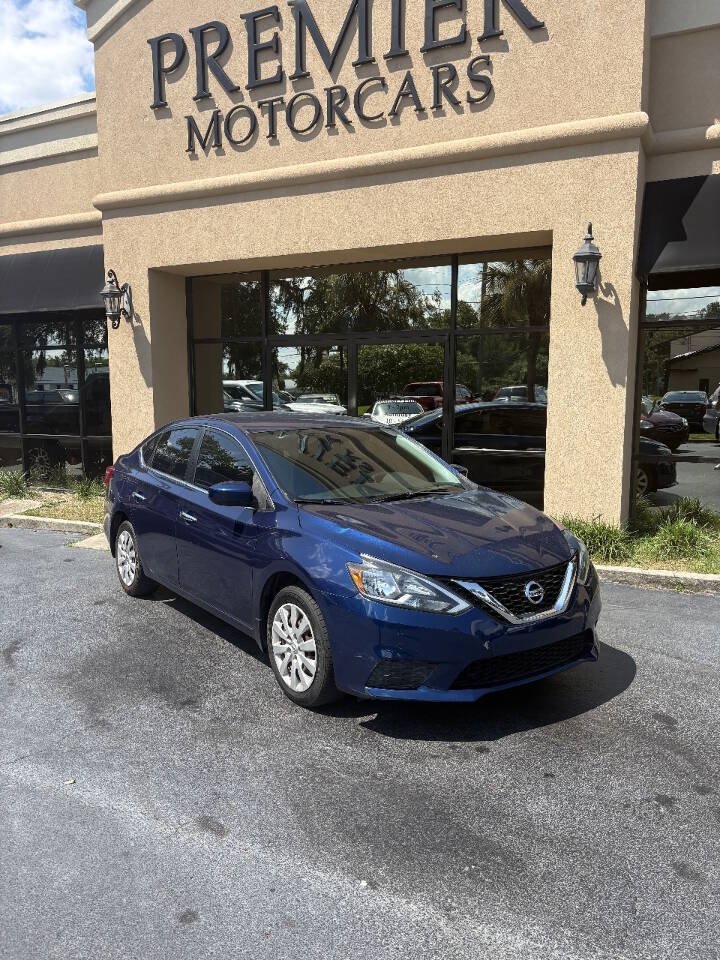 Used 2017 Nissan Sentra S FWD image 1