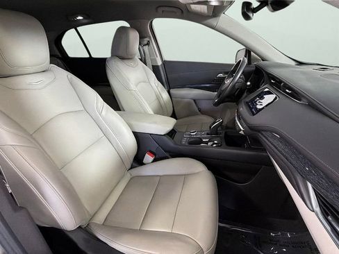 Certified 2023 Cadillac XT4 Premium Luxury w/ Cold Weather Package FWD image 32