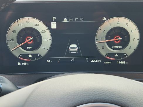 Used 2025 Kia Sportage SX AWD/4WD image 16