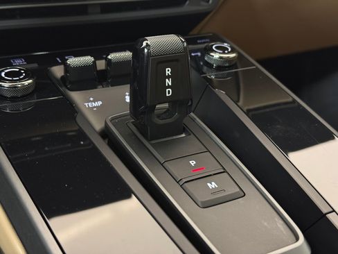 Certified 2021 Porsche 911 Carrera 4S image 29