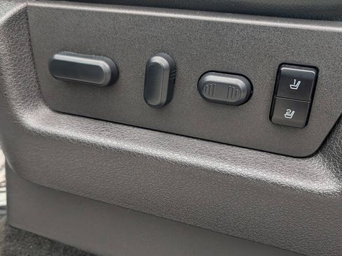 Used 2013 Ford F150 FX4 w/ Luxury Equipment Group AWD/4WD image 30