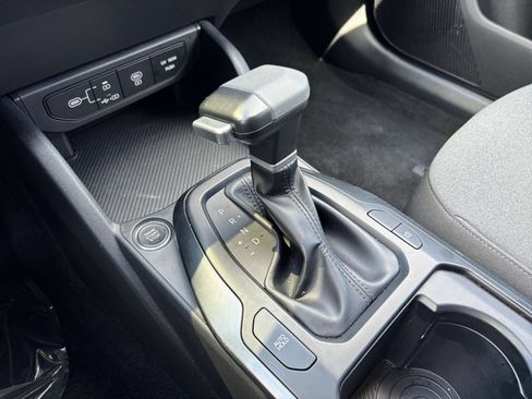 Used 2025 Kia K4 FWD image 38