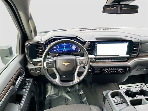 Used 2025 Chevrolet Silverado 3500 LT w/ All Star Edition image 22