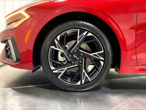 Used 2025 Kia K5 GT-Line w/ GT-Line Premium Package FWD image 9