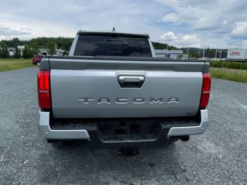 New 2026 Toyota Tacoma Limited AWD/4WD image 7