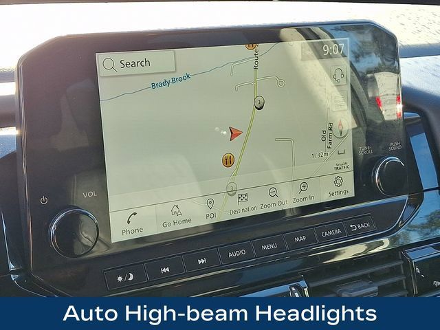Used 2022 Nissan Pathfinder SL AWD/4WD image 12