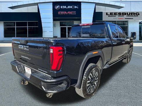 Used 2024 GMC Sierra 2500 Denali Ultimate image 7