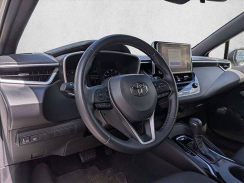 Used 2023 Toyota Corolla SE FWD image 6