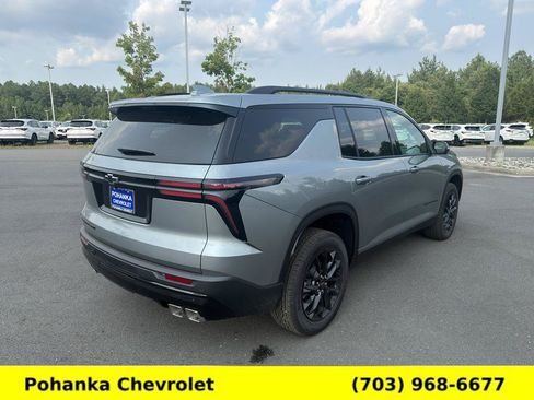 New 2026 Chevrolet Traverse LT w/ Midnight/Sport Edition AWD/4WD image 7