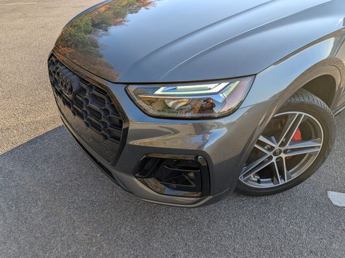 Used 2024 Audi Q5 e Premium Plus image 13