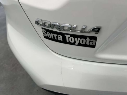 Used 2026 Toyota Corolla LE FWD image 9