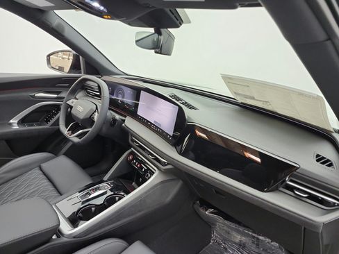 New 2026 Audi SQ5 Premium Plus AWD/4WD image 14