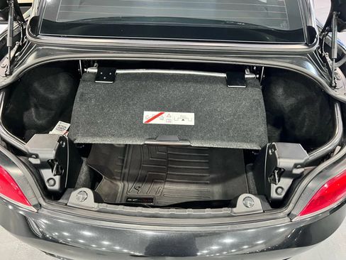 Used 2012 BMW Z4 sDrive28i w/ Sport Pkg image 15