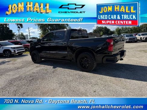Used 2025 Chevrolet Silverado 1500 High Country w/ Midnight Edition AWD/4WD image 7