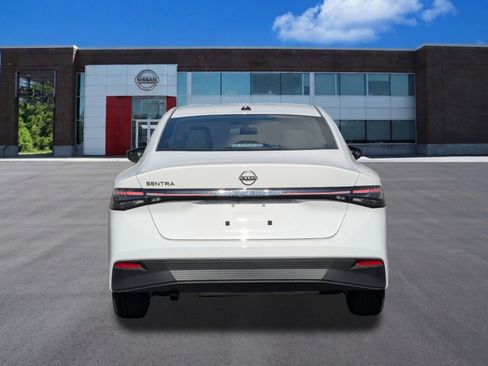 New 2026 Nissan Sentra SV w/ SV Convenience Package FWD image 4