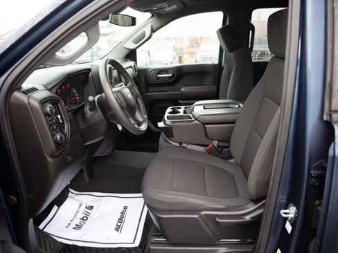 Used 2022 Chevrolet Silverado 1500 Custom image 19