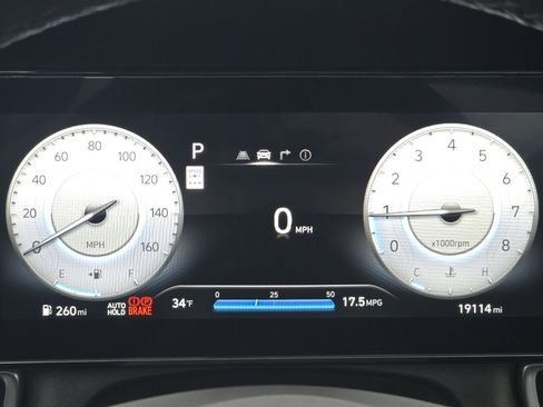 Used 2025 Hyundai Elantra SEL image 25