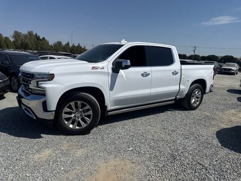 Used 2019 Chevrolet Silverado 1500 LTZ w/ LTZ Premium Package AWD/4WD image 8