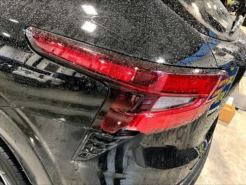 Used 2024 Chevrolet Trax RS image 35