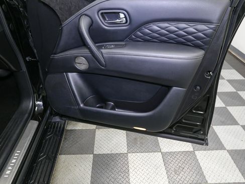 Used 2023 INFINITI QX80 Sensory w/ Cargo Package image 24