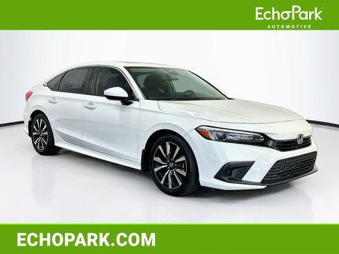 Used 2024 Honda Civic EX image 1