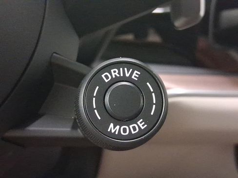 New 2026 Porsche Cayenne E-Hybrid image 17