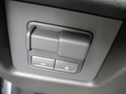 New 2026 GMC Canyon AT4 image 14