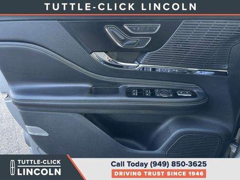 Used 2021 Lincoln Corsair FWD image 20