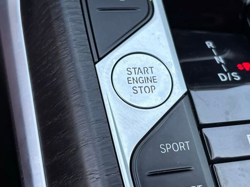 Used 2023 BMW M340i xDrive image 18