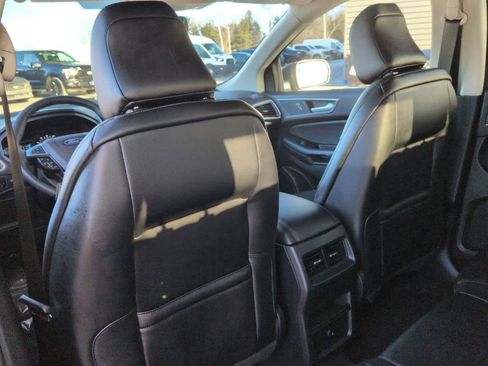 Certified 2024 Ford Edge SEL image 19