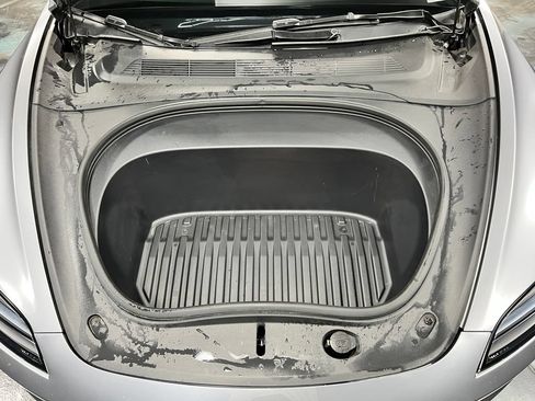 Used 2025 Tesla Model 3 Long Range RWD image 10
