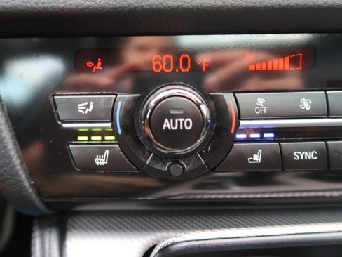 Used 2016 BMW 550i Sedan RWD image 20