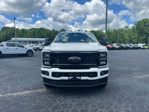 New 2025 Ford F350 Lariat w/ Lariat Ultimate Package image 2