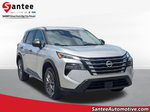 Used 2024 Nissan Rogue S FWD image 1