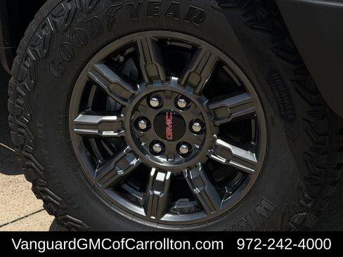 New 2026 GMC Sierra 1500 AT4X AWD/4WD image 9