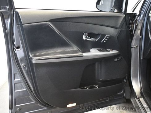 Used 2014 Toyota Venza Limited w/ Tow Prep Package AWD/4WD image 7