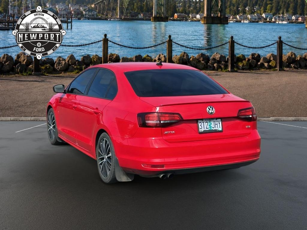 Used 2016 Volkswagen Jetta Sport FWD image 4