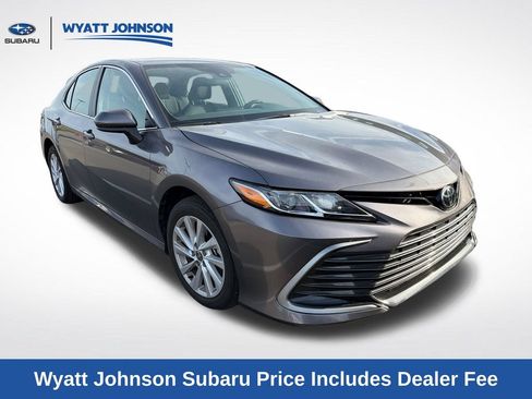 Used 2024 Toyota Camry LE AWD/4WD image 8