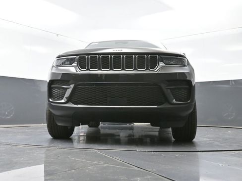 New 2025 Jeep Grand Cherokee Laredo X w/ Luxury Tech Group I image 47