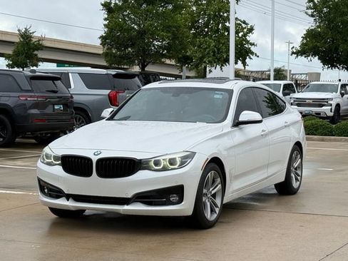 Used 2018 BMW 330i Gran Turismo xDrive AWD/4WD image 7